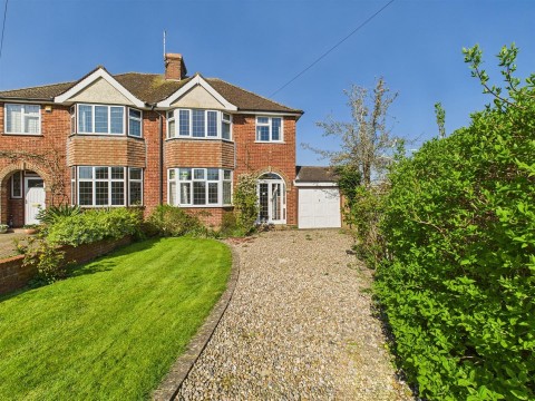 View Full Details for Ash Grove, Turnfurlong, Aylesbury