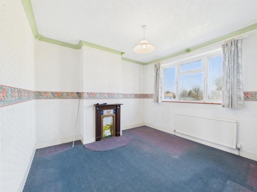 Images for Ash Grove, Turnfurlong, Aylesbury