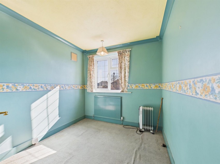 Images for Ash Grove, Turnfurlong, Aylesbury