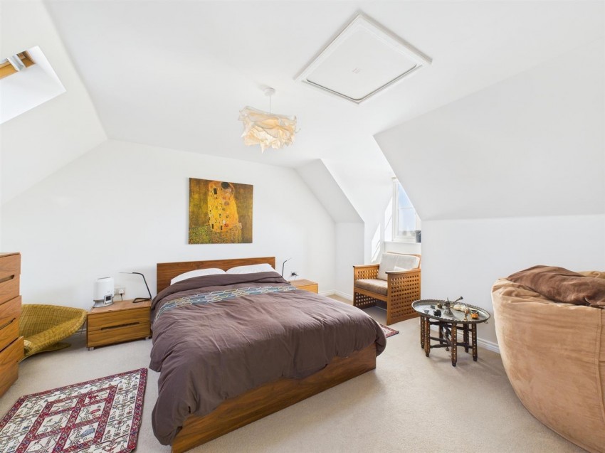 Images for Sierra Drive, Berryfields, Aylesbury