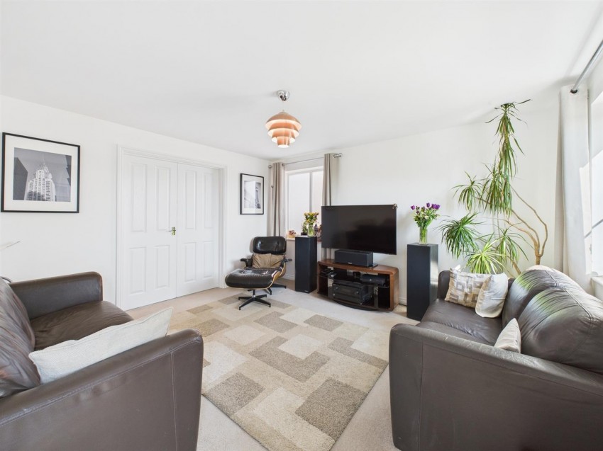 Images for Sierra Drive, Berryfields, Aylesbury