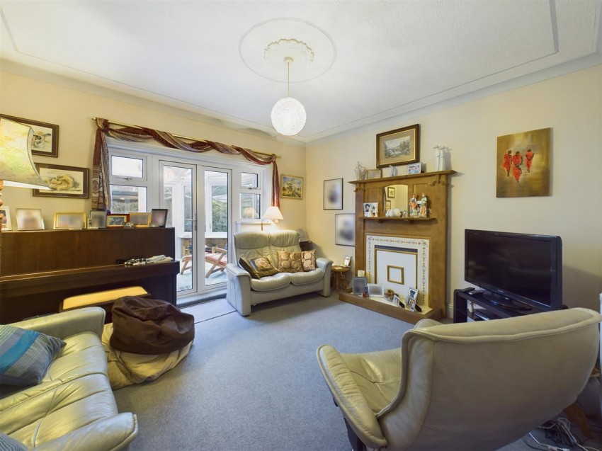 Images for Vale Road, Aylesbury, Buckinghamshire