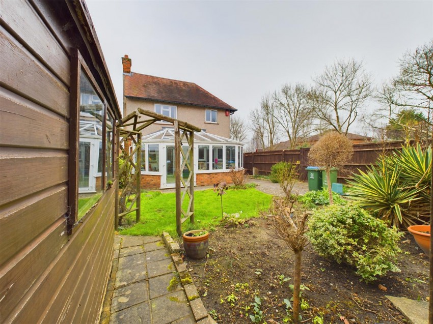 Images for Vale Road, Aylesbury, Buckinghamshire