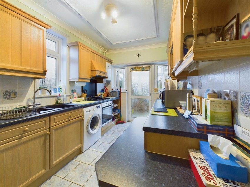 Images for Vale Road, Aylesbury, Buckinghamshire