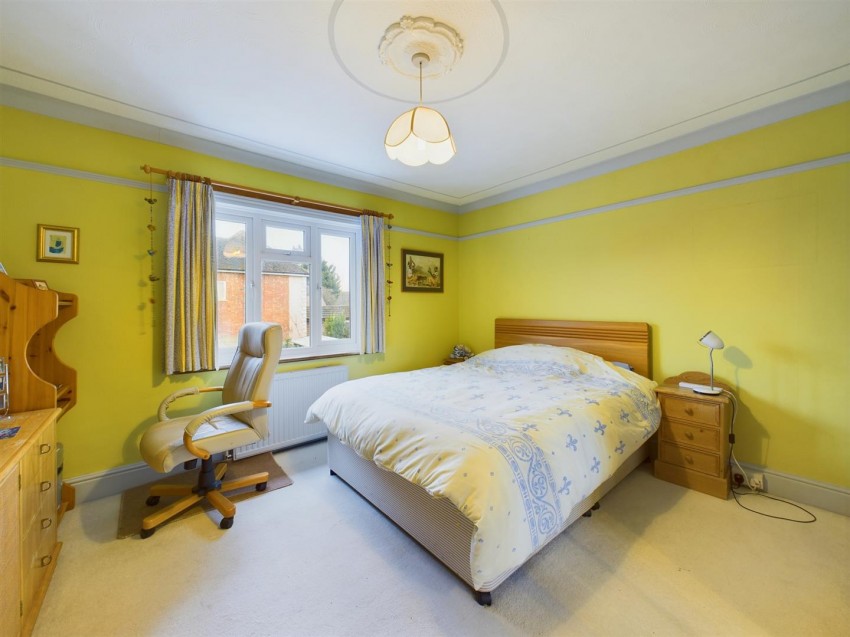 Images for Vale Road, Aylesbury, Buckinghamshire