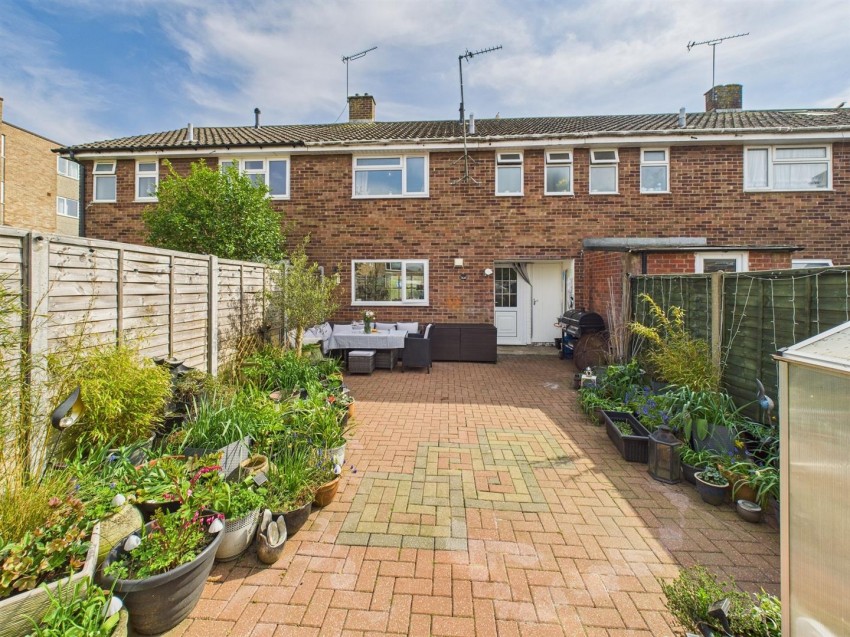 Images for Ruskin Way, Elmhurst, Aylesbury