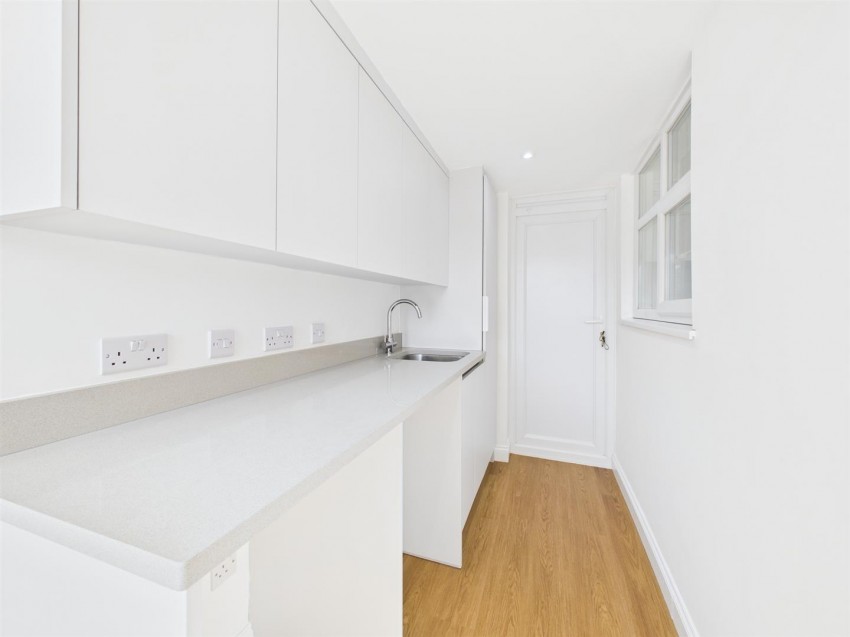 Images for Dove House Close, Winslow, Buckinghamshire