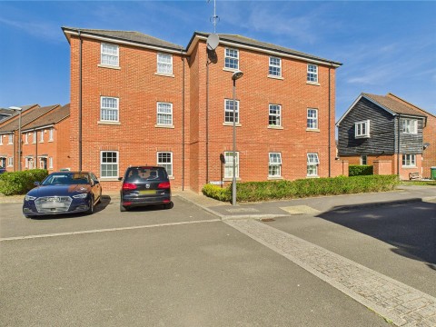 View Full Details for Pluto Way, Buckingham Park, Aylesbury