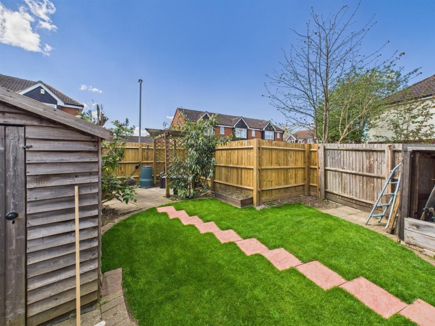 Images for Oldhams Meadow, Aylesbury, Buckinghamshire