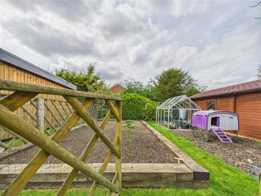 Images for Northumberland Avenue, Aylesbury, Buckinghamshire