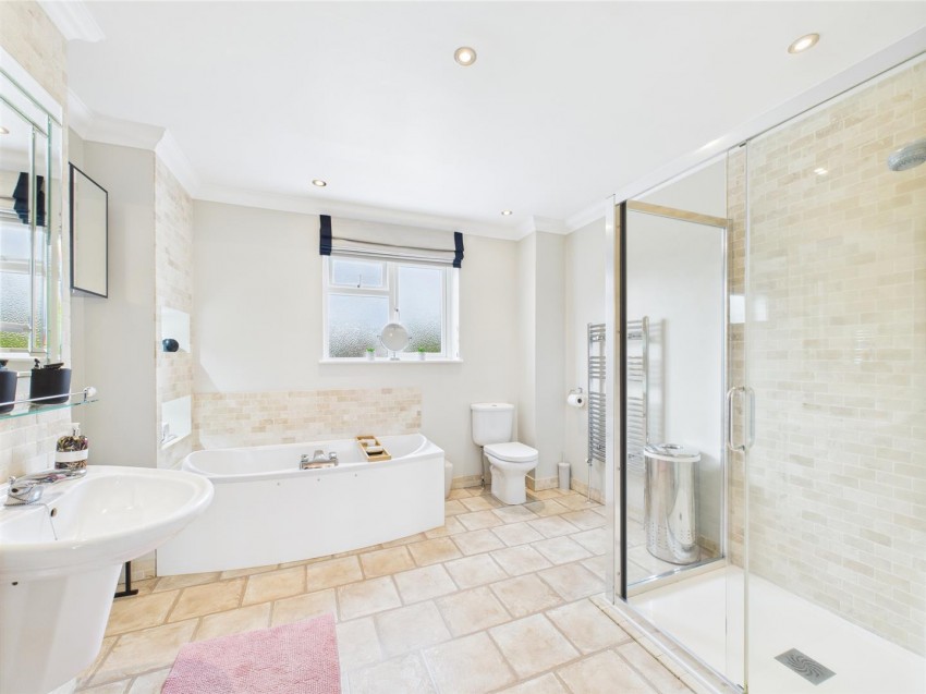 Images for Northumberland Avenue, Aylesbury, Buckinghamshire