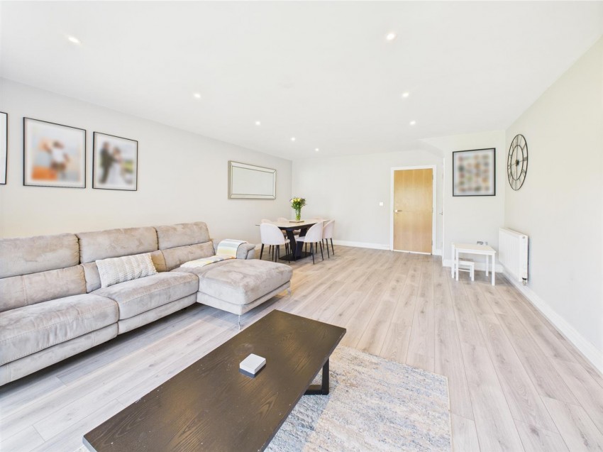 Images for Akeman Row, Weston Turville, Aylesbury