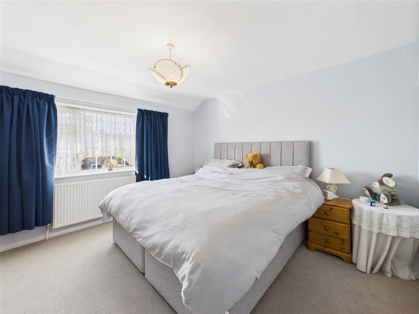 Images for Stonebridge Road, Meadowcroft, Aylesbury