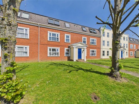 View Full Details for Dove Place, Watermead, Aylesbury