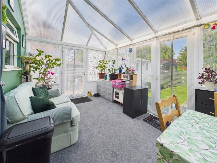 Images for Ceely Road, Southcourt, Aylesbury