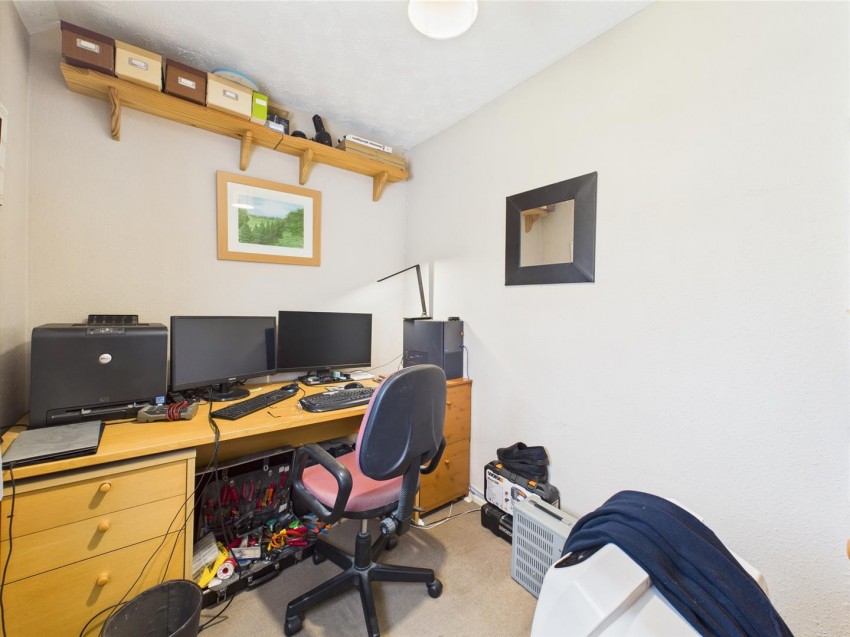 Images for Ceely Road, Southcourt, Aylesbury