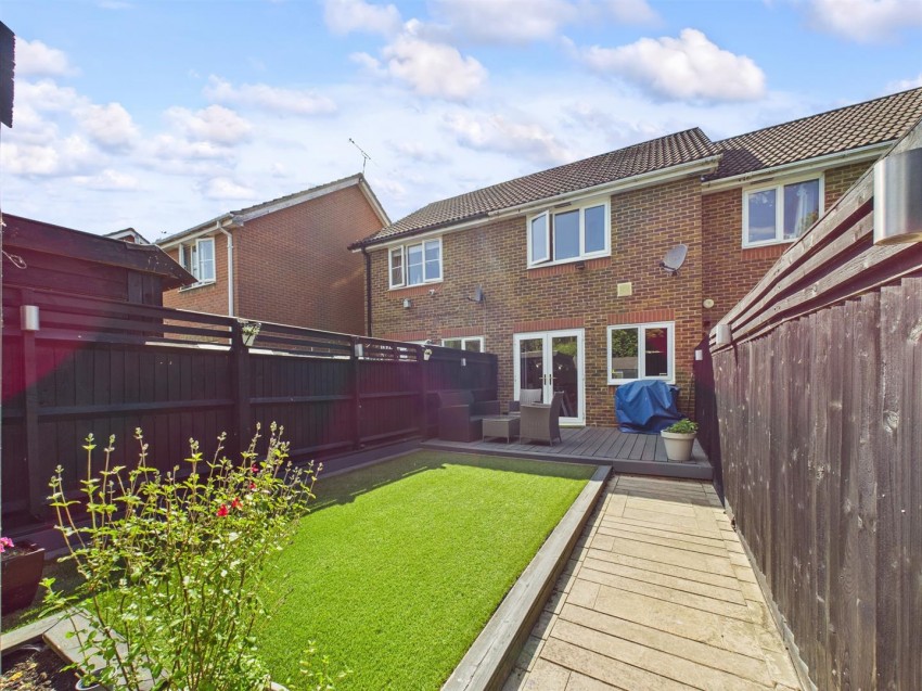 Images for Plough Close, Hawkslade, Aylesbury