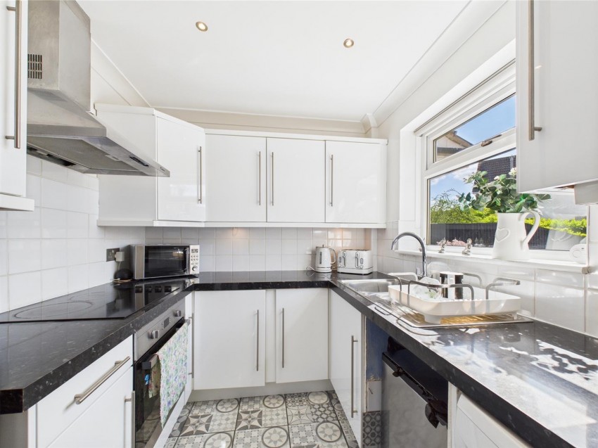 Images for Plough Close, Hawkslade, Aylesbury