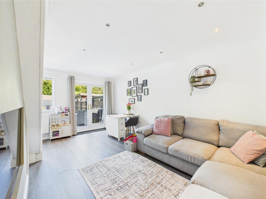 Images for Plough Close, Hawkslade, Aylesbury