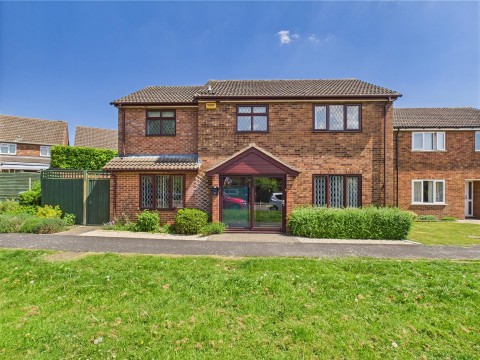 View Full Details for Kynaston Avenue, Aylesbury, Buckinghamshire