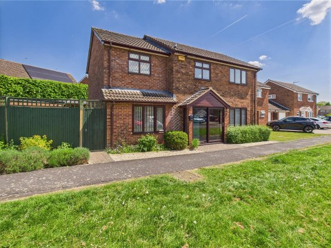 View Full Details for Kynaston Avenue, Aylesbury, Buckinghamshire