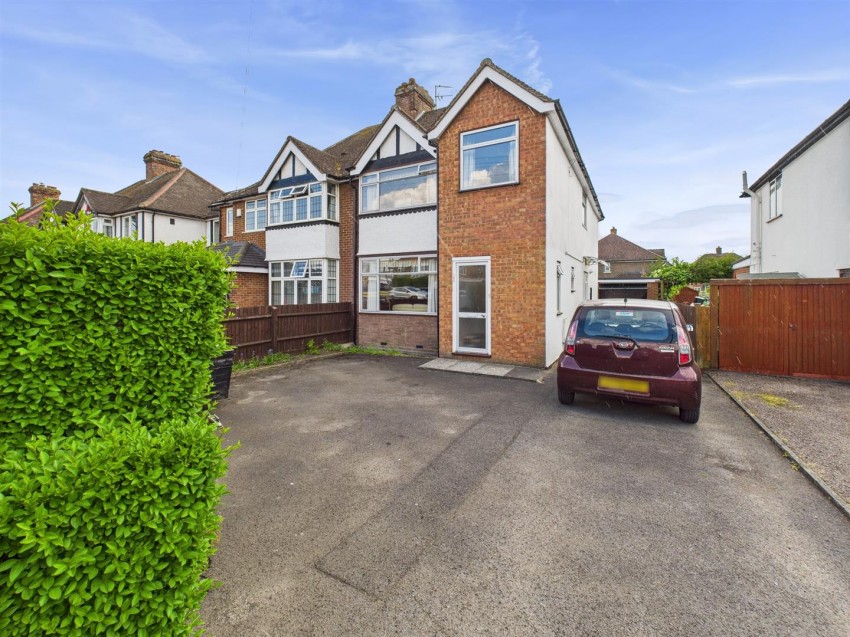 Images for Tring Road, Aylesbury, Buckinghamshire