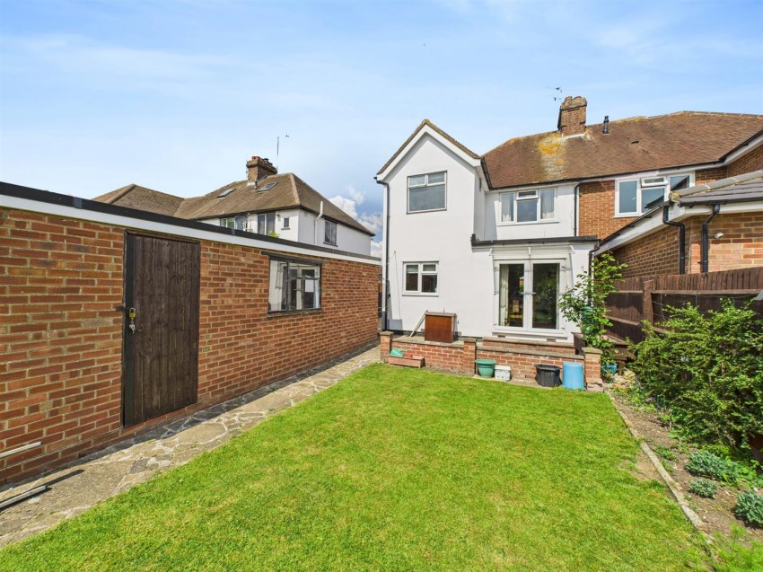 Images for Tring Road, Aylesbury, Buckinghamshire