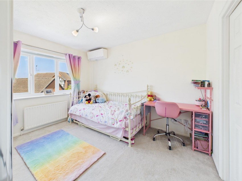 Images for Lark Vale, Watermead, Aylesbury