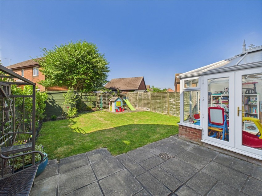 Images for Lark Vale, Watermead, Aylesbury
