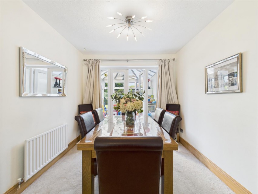 Images for Lark Vale, Watermead, Aylesbury
