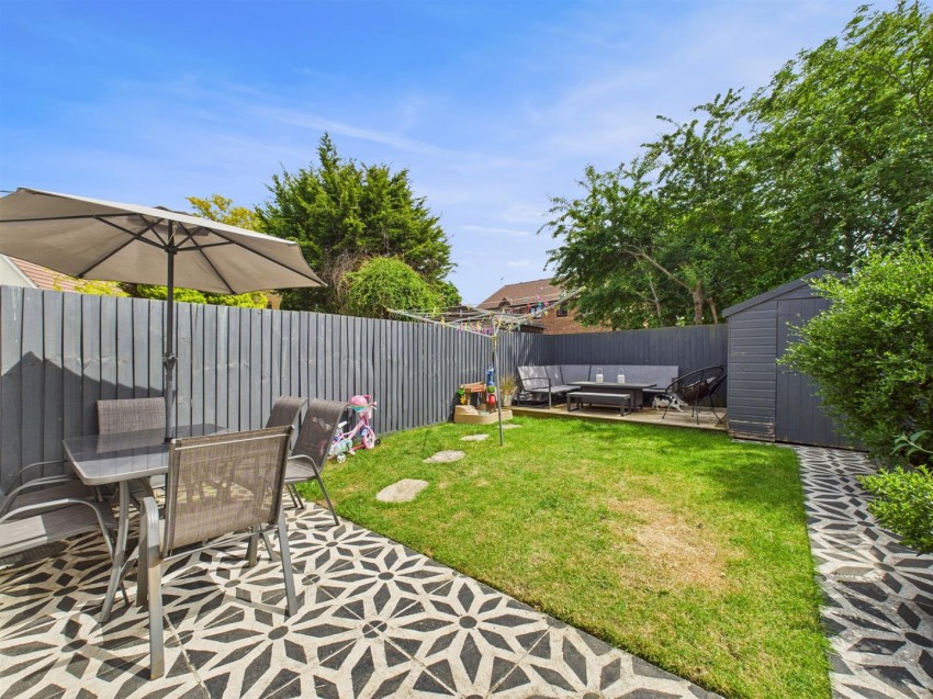 Images for Plough Close, Hawkslade, Aylesbury