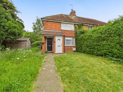 View Full Details for Oxford Road, Stone, Aylesbury