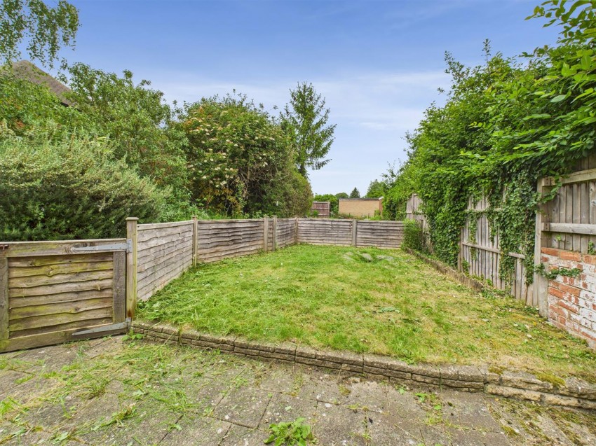 Images for Oxford Road, Stone, Aylesbury