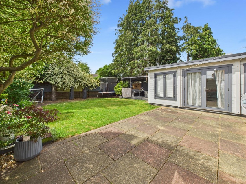 Images for Mowbray Road, Aylesbury, Buckinghamshire