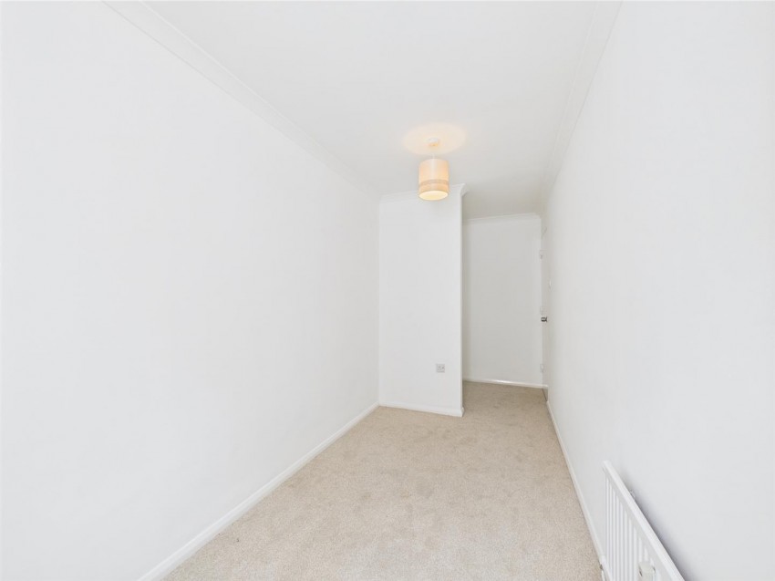Images for Wycliffe End, Aylesbury, Buckinghamshire