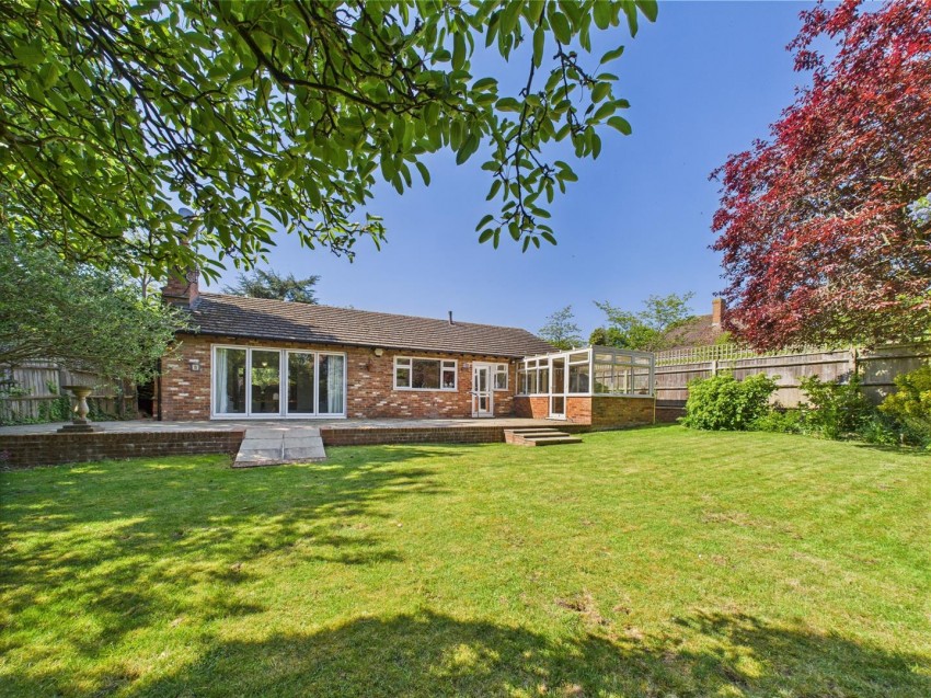 Images for Oxford Road, Stone, Aylesbury