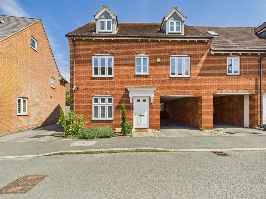 Images for Petronel Road, Buckingham Park, Aylesbury