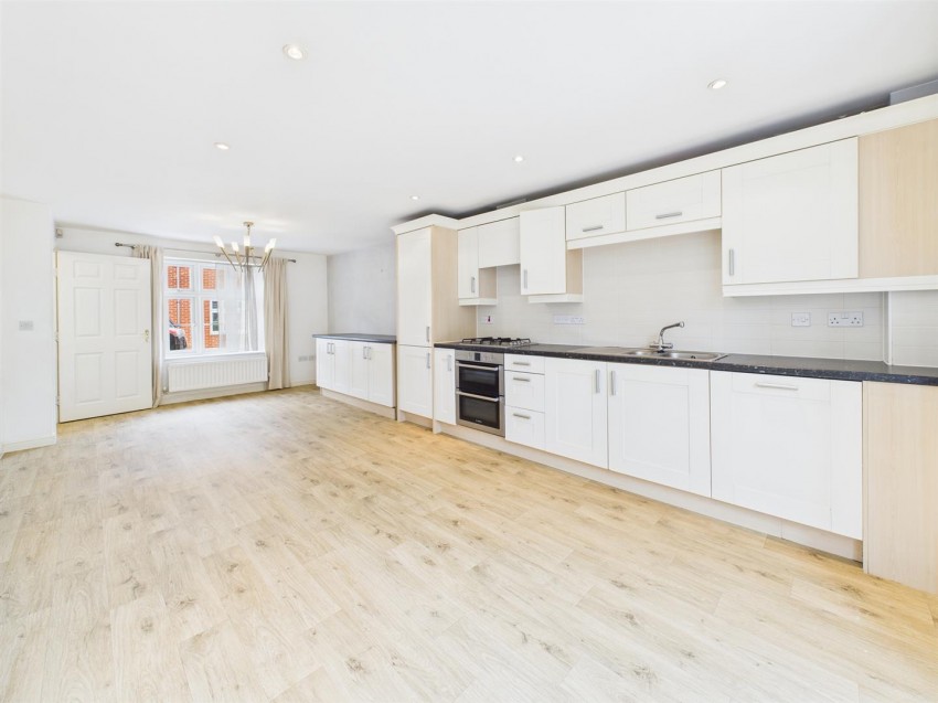Images for Petronel Road, Buckingham Park, Aylesbury