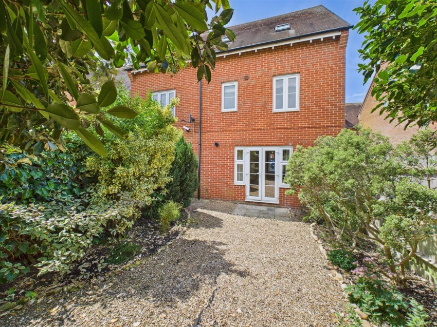 Images for Petronel Road, Buckingham Park, Aylesbury