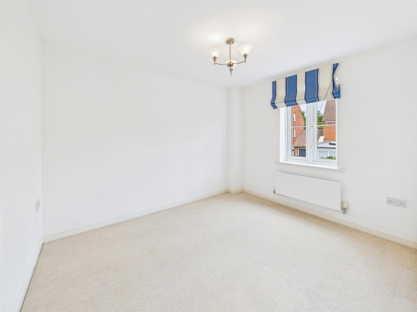 Images for Petronel Road, Buckingham Park, Aylesbury
