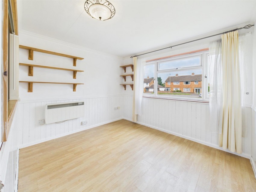 Images for Long Meadow, Bedgrove, Aylesbury