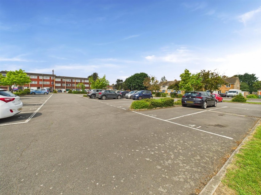 Images for Long Meadow, Bedgrove, Aylesbury