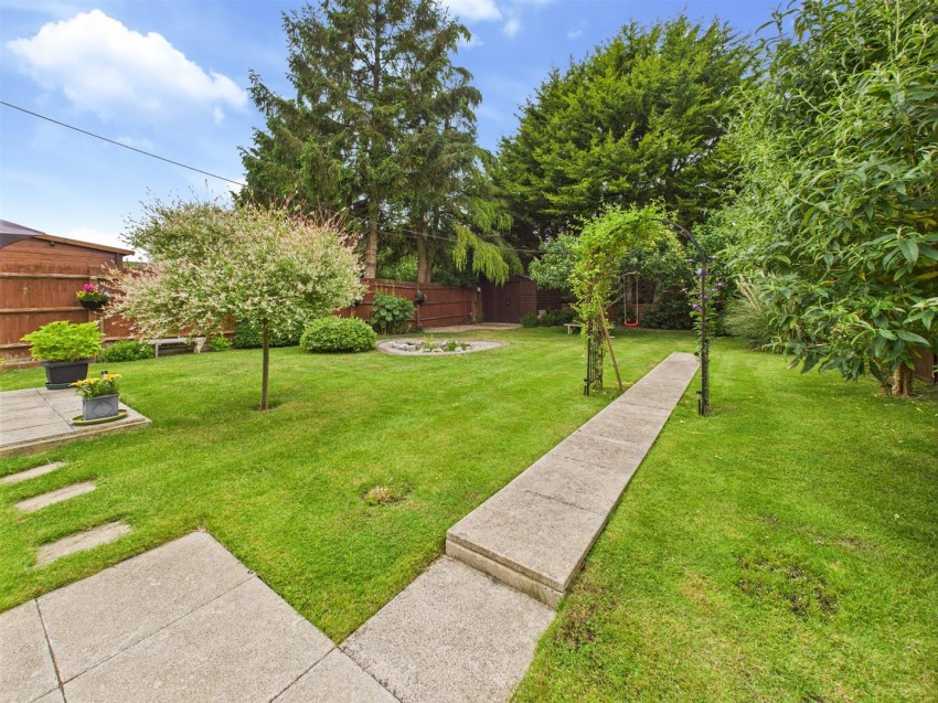 Images for The Close, Bierton, Aylesbury