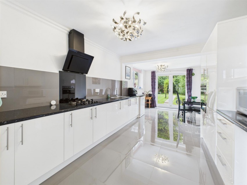 Images for The Close, Bierton, Aylesbury