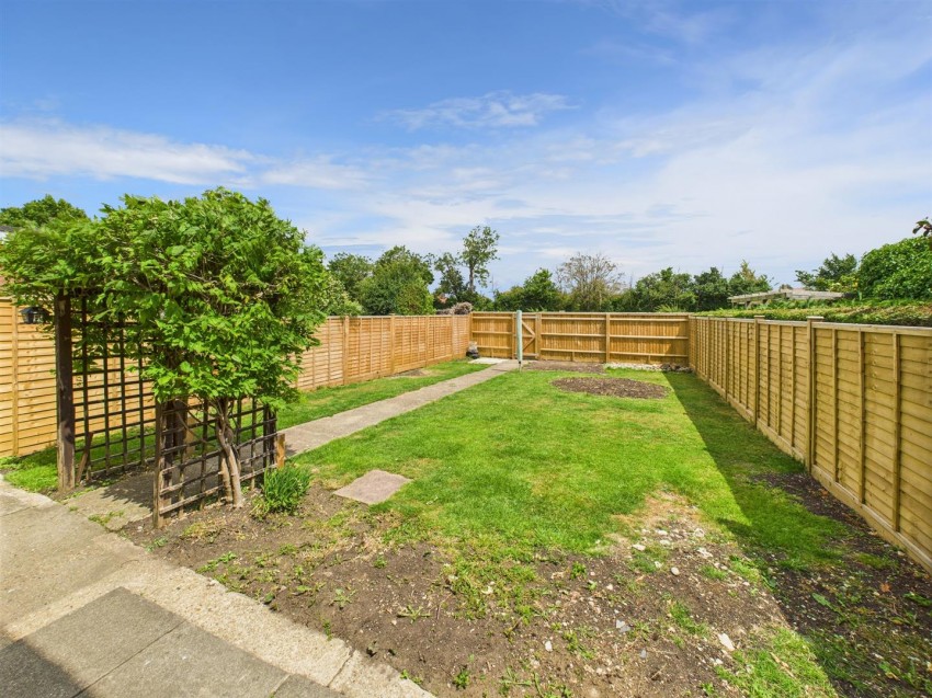 Images for Ingram Avenue, Bedgrove, Aylesbury