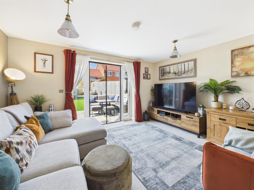 Images for Blue Rock Drive, Berryfields, Aylesbury