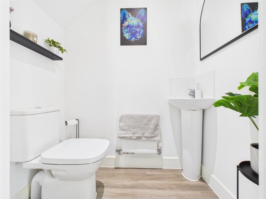Images for Blue Rock Drive, Berryfields, Aylesbury