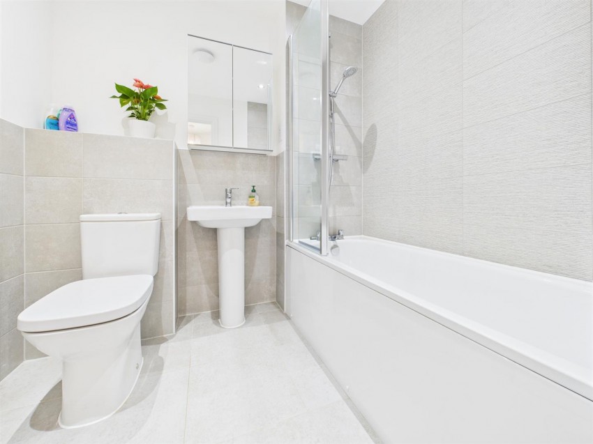 Images for Purssell Road, Weston Turville, Aylesbury