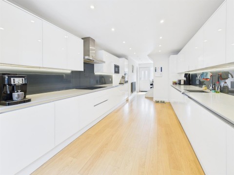View Full Details for Delamere Close, Elmhurst, Aylesbury