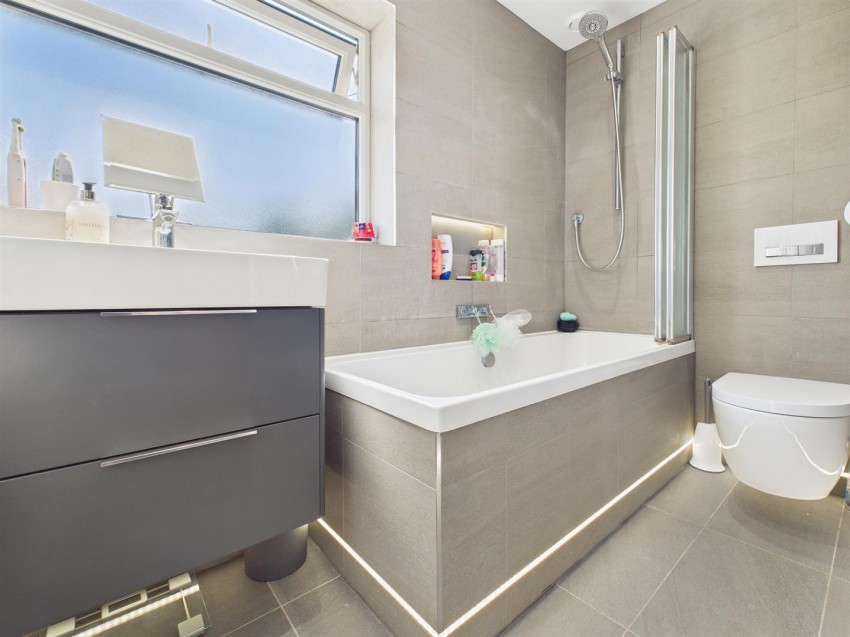 Images for Delamere Close, Elmhurst, Aylesbury
